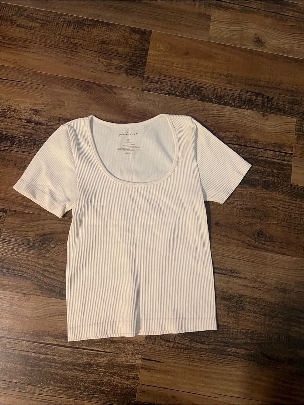 Pink Rose White Ribbed Short Sleeve Scoop Neck Top